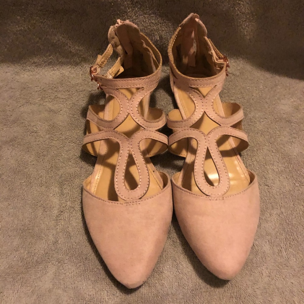 LC Lauren Conrand Blush Flats Sz 8